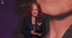 BONNIE RAITT Wins Song Of The Year For “JUST LIKE THAT” | 2023 GRAMMYs Acceptance Speech