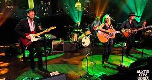 Austin City Limits Web Exclusive: Emmylou Harris & Rodney Crowell "Ain't Living Long Like This"