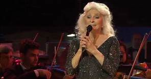 Judy Collins - Send In The Clowns (Live)