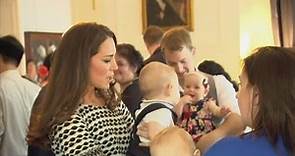 Prince George and the Duchess of Cambridge meet New Zealand babies at playgroup