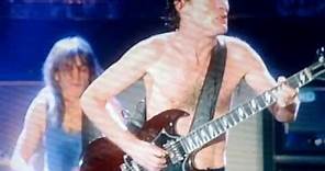 AC/DC Angus Young - Best Guitar solo ever