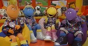 THE TWEENIES RELEASE THEIR FIFTH POP SINGLE AND VIDEO (HAVE FUN GO MAD!)