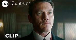 The Alienist: I Have Something to Show You - Season 1, Ep. 4 [CLIP] | TNT