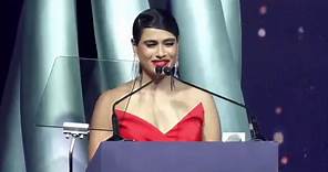 Kiara Advani won the award of the BRAND ENDORSER OF THE YEAR, 2023, at the IAA Leadership Awards by Hungama Digital Media Entertainment's MD, Neeraj Roy. You go, girl ❤️✨️ | BollywoodHungama.com