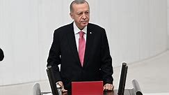 Erdogan sworn in as Turkey's new president ( VIDEO)