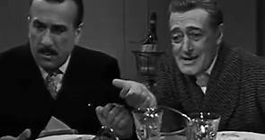 "Un caffè per Dante!" ☕️ "Totò, Peppino e i fuorilegge"; regia: Camillo Mastrocinque (1956).