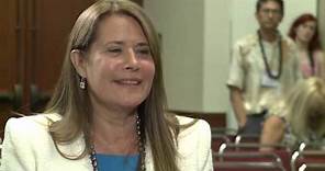 Actress Lorraine Bracco shares her story on recovering from depression