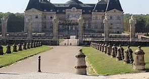 Vaux le Vicomte: Nicolas Fouquet's Fabulous Chateau and Folly
