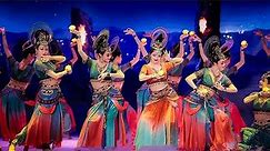 美到失语！新疆美女古丽米娜演绎西域乐舞 | 中国舞台