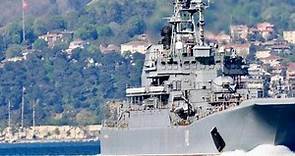 Ucrania ataca Crimea y golpea un importante buque de combate ruso en Feodosia