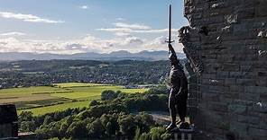 Restored William Wallace statue stands proudly over Stirling once again