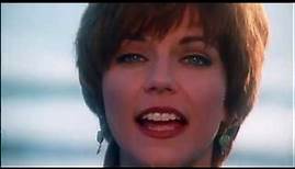 "The Way That I Am" (HD) - Martina McBride (Baywatch 1994)