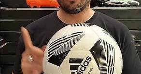 Due palloni da allenamento ideali per le società | Calcio | SportIT.com
