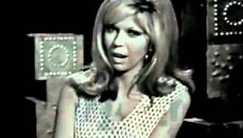 NANCY SINATRA - How Does That Grab You ? 1966