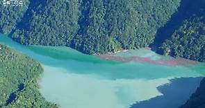 海葵颱風打翻的調色盤，德基水庫出現超美的水色。跟著小編飛一下。2023/09/06