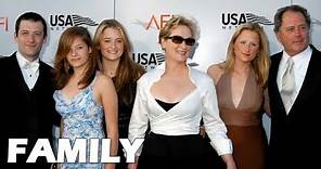 Meryl Streep Family Pictures || Parents, Brothers, Spouse, Son, Daughters !!!