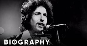 Bob Dylan - Singer & Songwriter | Mini Bio | BIO