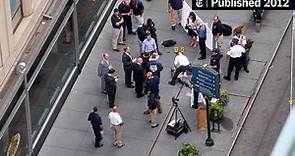 Gunman Dies After Killing at Empire State Building