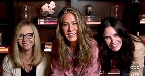 Jennifer Aniston, Courteney Cox & Lisa Kudrow Really Live Together!