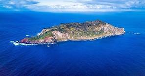 Exploring Pitcairn Island by Drone. Home of the descendants of the mutineers of the HMS Bounty.