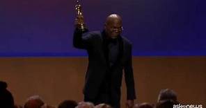 ¡Samuel L. Jackson tiene un Oscar! Recibió premio de las manos de Denzel Washington