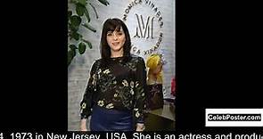 Michele Hicks biography