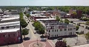 Driving Historic Small Town Reidsville North Carolina USA
