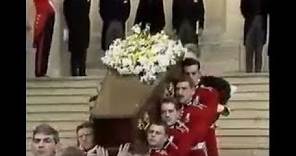 Duke of Windsor (Edward Vİ) Funeral 1972 - St George's Chapel
