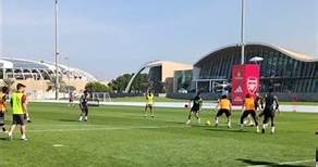 Reiss Nelson scores a solo goal in training