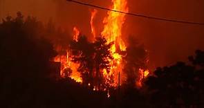 El incendio de Grecia suma 56.000 hectáreas calcinadas y parte de Eubea en dos