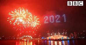 London's 2021 fireworks 🎆 Happy New Year Live! 🔴 BBC