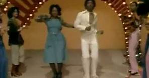 Soul Train Line 1976 (Archie Bell & the Drells - Let's Go Disco)