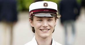 Félix da Dinamarca, o príncipe-modelo, fez 21 anos.
