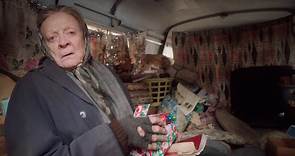 Maggie Smith is THE LADY IN THE VAN (Trailer)