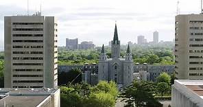 Université Laval Campus Tour – Teaching and Research Facilities