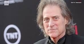 These 4 clips show why Richard Lewis was a master comedian