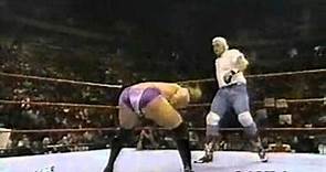 Dustin Runnels vs Val Venis WWF RAW IS WAR 06.07.1998