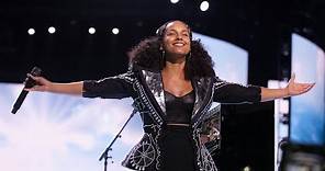 Alicia Keys - "Holy War" (Live from WE Day California)