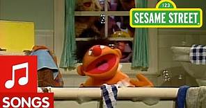 Sesame Street: Do De Rubber Duck With Ernie