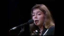 Nanci Griffith & The Chieftains - Red is the Rose