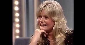 Valerie Perrine interview on Australian Television 1980