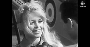 Interview de Brigitte Bardot (avec Jacques Charrier - 1959)