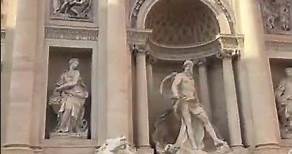 Fontana di Trevi Italia Roma - fotos de la fontana di trevi en Roma - la fuente más famosa de Roma