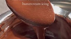 First icing up… classic chocolate buttercream icing #Recipes #buttercream #buttercreamfrosting #chocolate #chocolatefrosting #homemade #holidaydessert