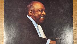 Count Basie Orchestra - The Best of Count Basie
