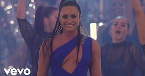 Demi Lovato - Sorry Not Sorry (Live At The MTV VMAs / 2017)