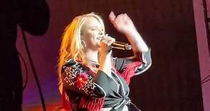 Miranda Lambert - Kerosene - Live PNC Bank