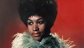 Who are Aretha Franklin's children, how old was she when they were born and where are they now?