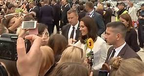 Duke and Duchess met by hundreds of people in Poland