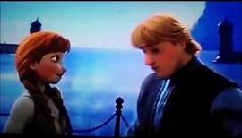 Anna kisses Kristoff - Disney Frozen